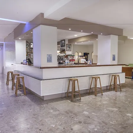 Hotel Tres Anclas Gandía