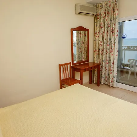 Hotel Tres Anclas