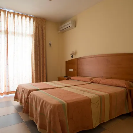Tres Anclas Hotel Gandia
