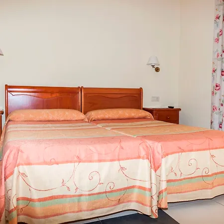 Tres Anclas Hotel