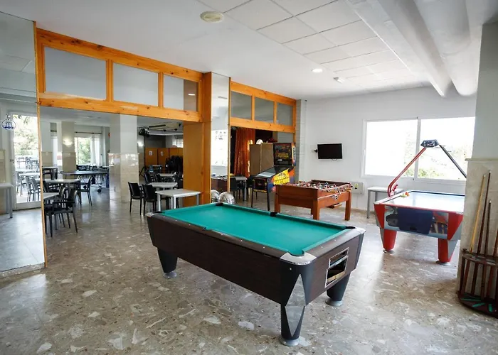 Tres Anclas Hotel 3*