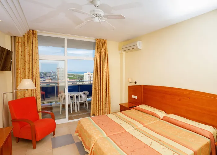 Tres Anclas 3* Gandía