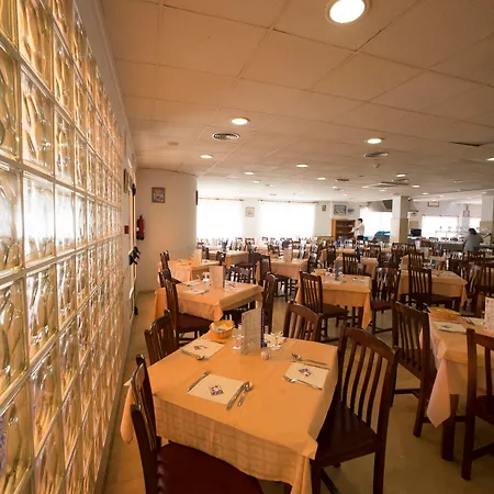 Tres Anclas 3* Gandía